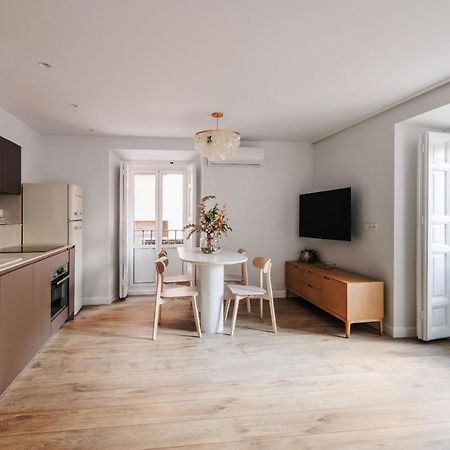 Beautiful Apartment In The Heart Of Madrid Exterior foto