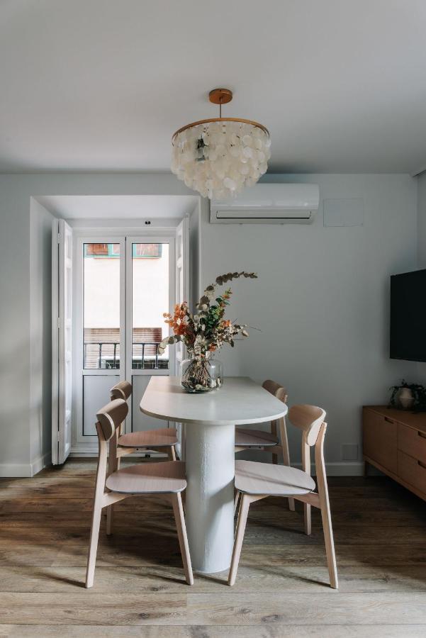 Beautiful Apartment In The Heart Of Madrid Exterior foto
